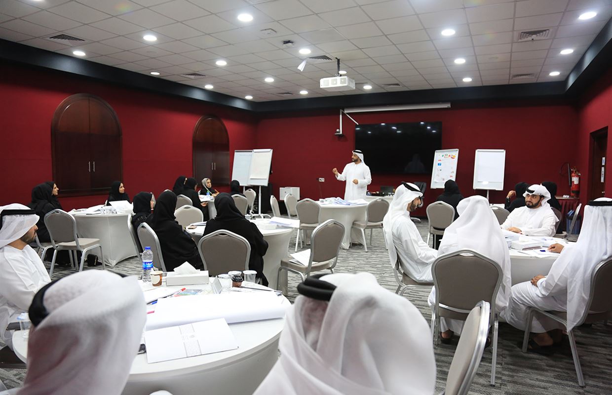 Sharjah Human Resources Directorate Employs Citizens During