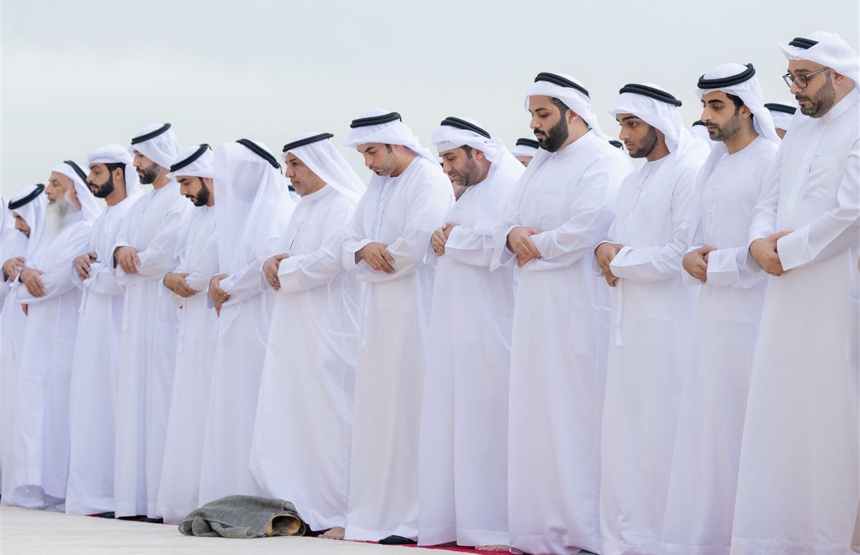 Sharjah Ruler Performs Eid Al Fitr Prayer At Al Badee Musallah Press