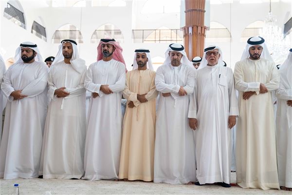 Sharjah Ruler performs funeral prayer on body of Khalid Al Qasimi