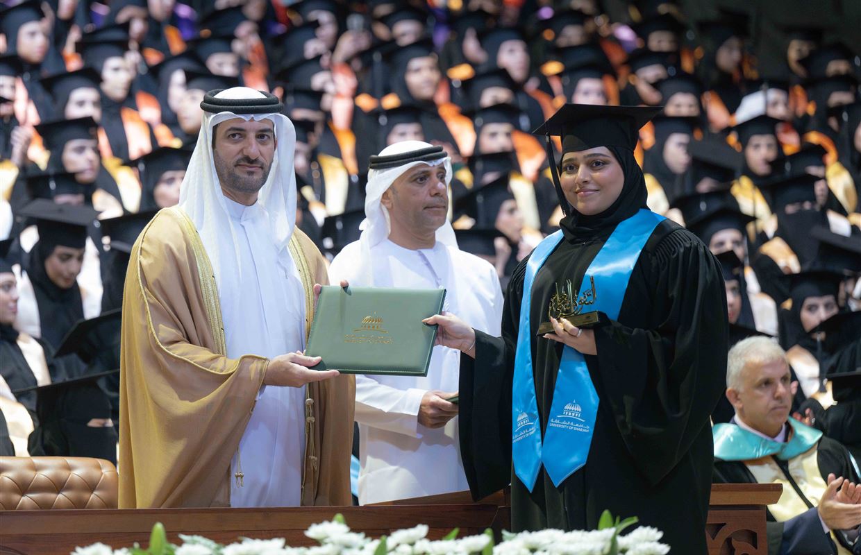 Sultan bin Ahmed attends UOS Fall 2024 Female Graduation Ceremony