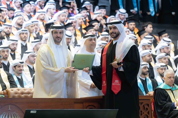 Sultan bin Ahmed attends UOS’s Fall 2024 Graduation Ceremony