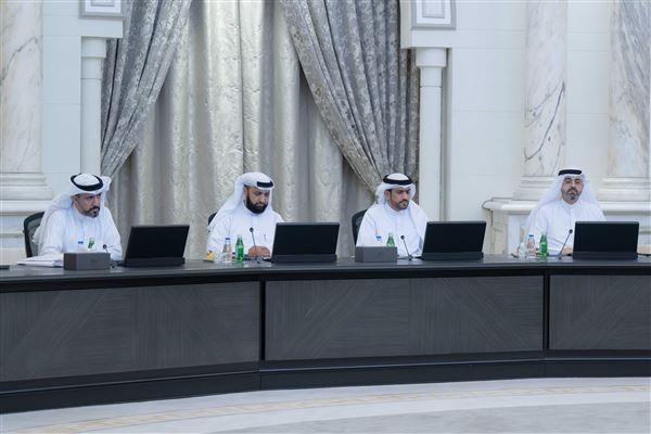 عبدالله بن سالم القاسمي يترأس اجتماع المجلس التنفيذي