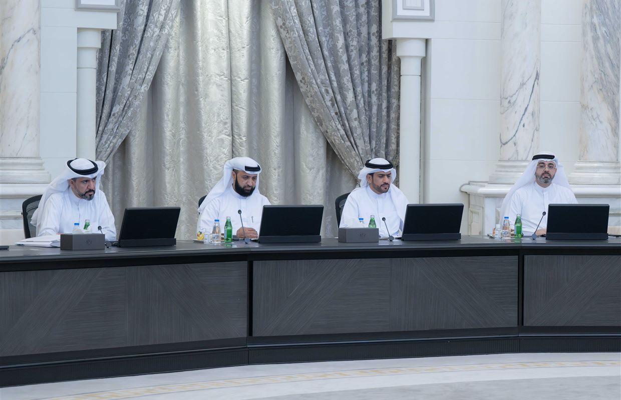 عبدالله بن سالم القاسمي يترأس اجتماع المجلس التنفيذي