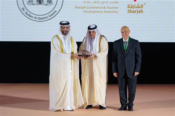 سلطان بن أحمد القاسمي يشهد انطلاق المؤتمر الثالث لرؤساء الجامعات العربية والروسية بجامعة الشارقة