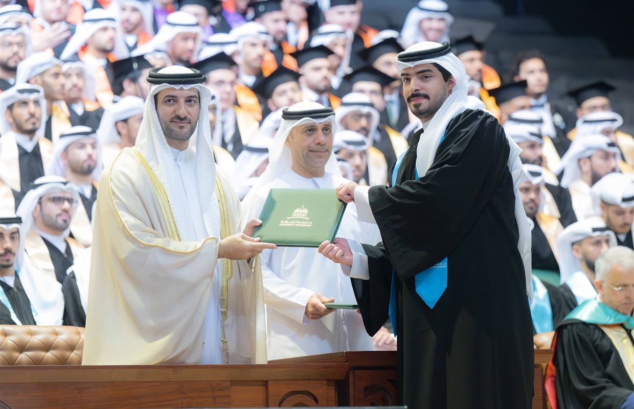 Sultan bin Ahmed attends UOS’s Fall 2024 Graduation Ceremony