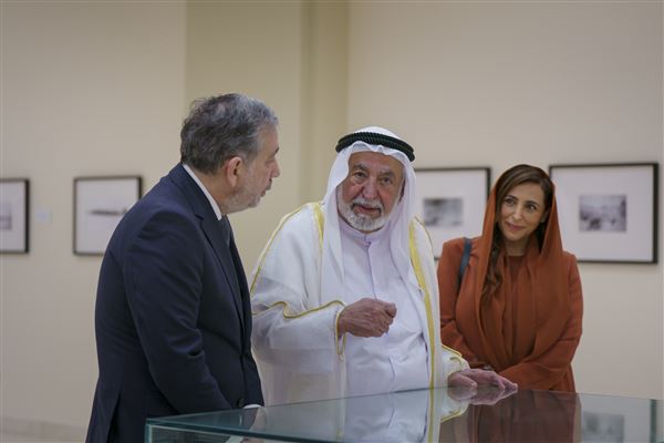 Sharjah Ruler meets with Pres. of the National Library of France