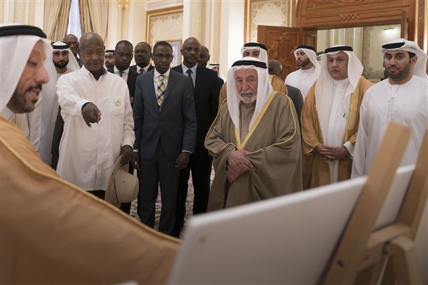 Sharjah Ruler receives President of Uganda