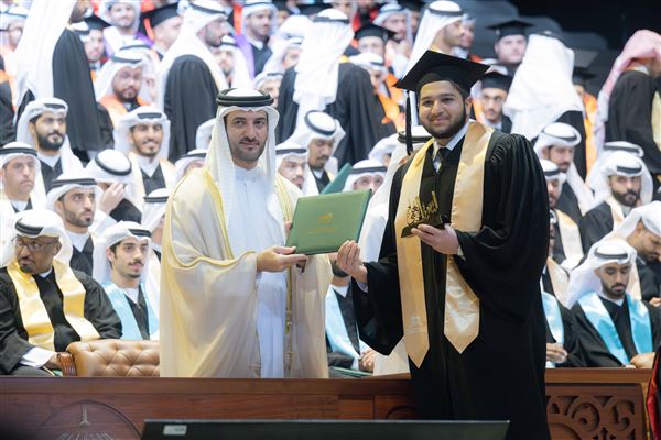 Sultan bin Ahmed attends UOS’s Fall 2024 Graduation Ceremony