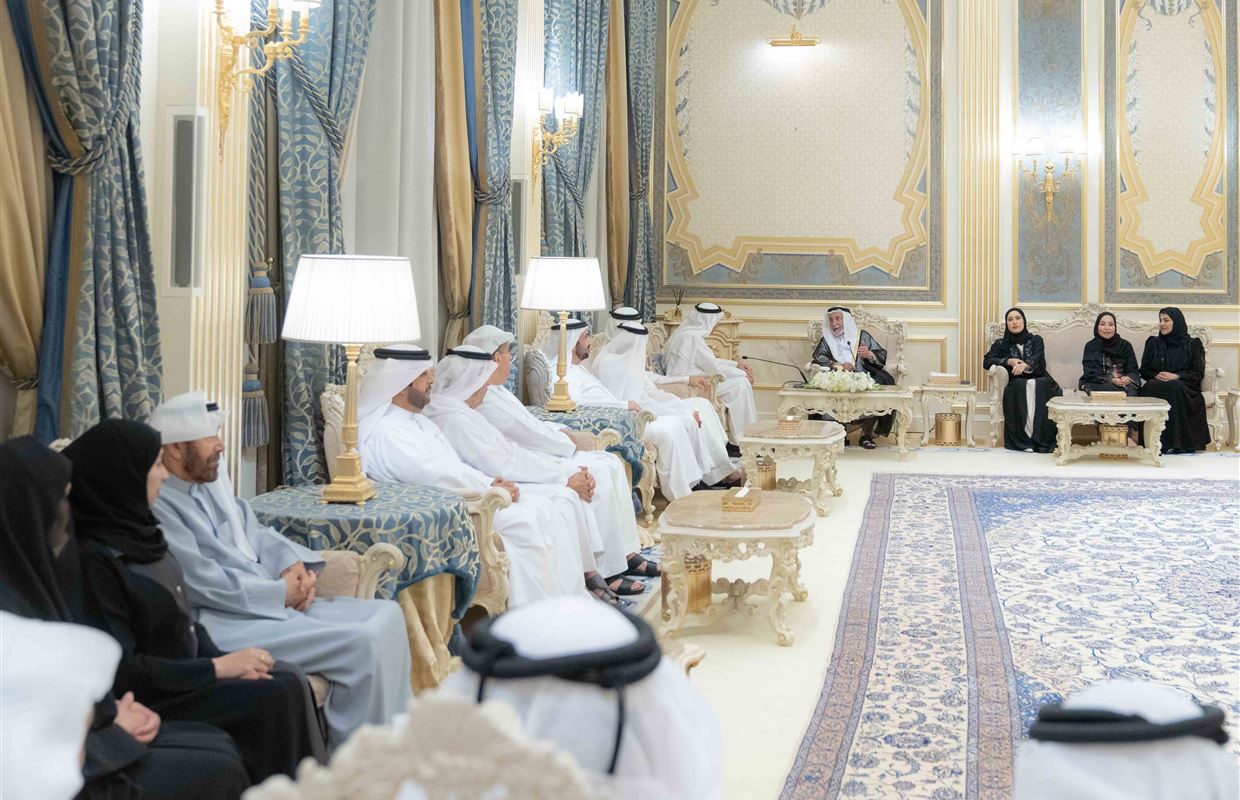 حاكم الشارقة يتبادل التهاني بحلول شهر رمضان المبارك مع رئيس وأعضاء المجلس الوطني الاتحادي