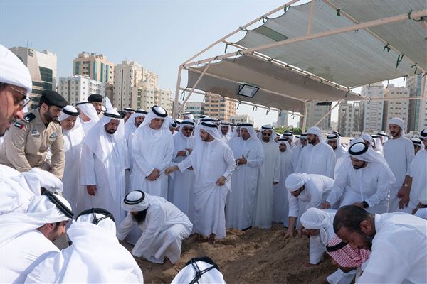 Sharjah Ruler performs funeral prayer on body of Khalid Al Qasimi