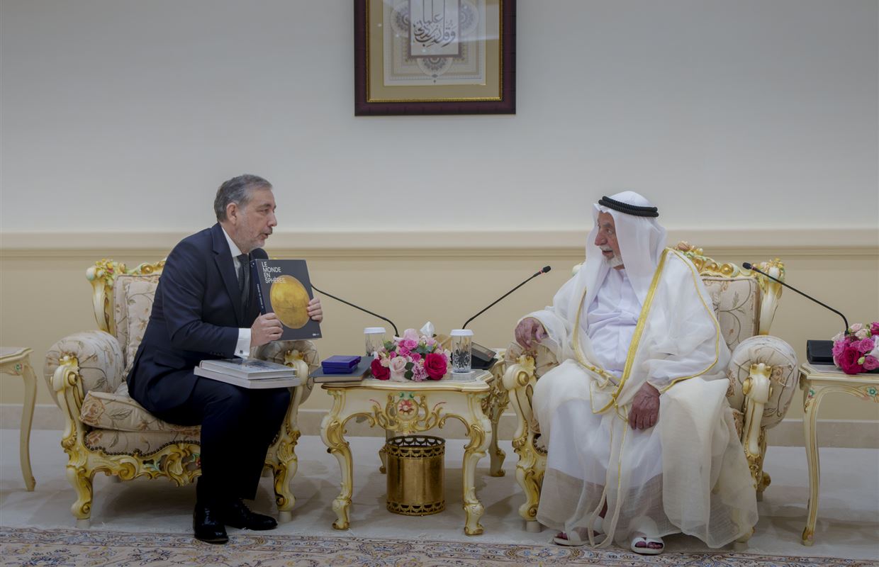 Sharjah Ruler meets with Pres. of the National Library of France