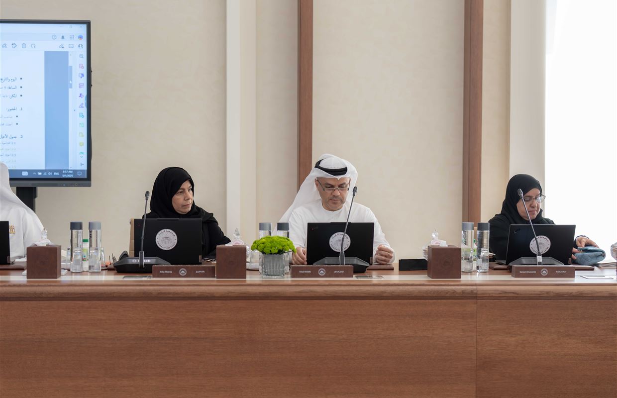حاكم الشارقة يترأس اجتماع مجلس أمناء جامعة كلباء