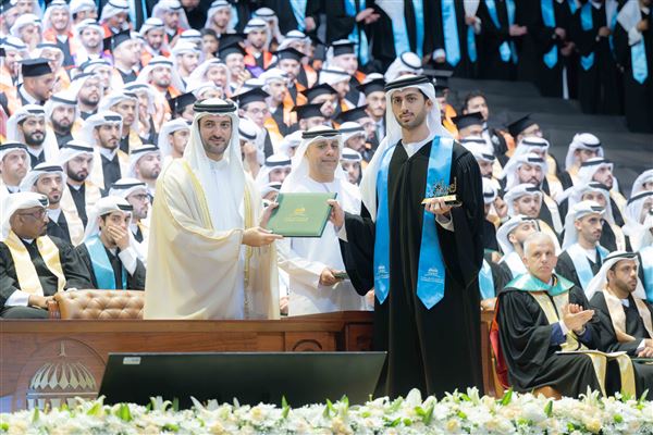 Sultan bin Ahmed attends UOS’s Fall 2024 Graduation Ceremony