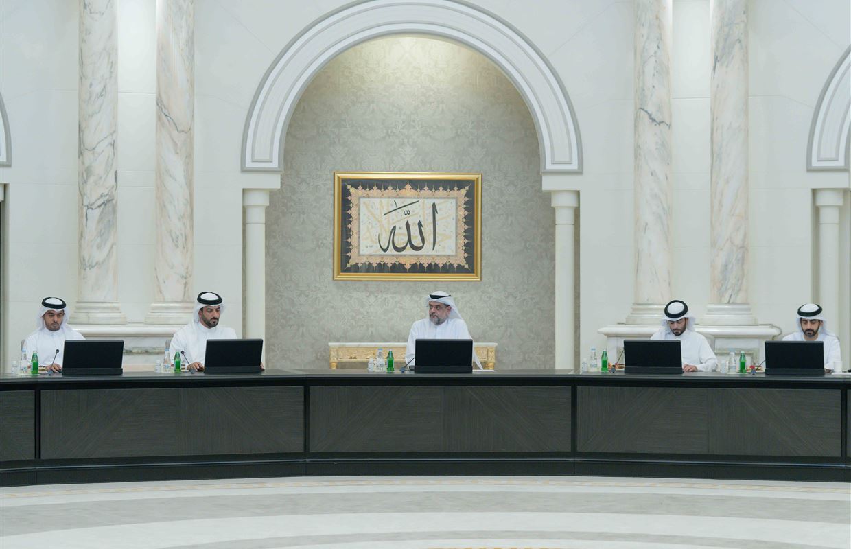 ولي عهد الشارقة يترأس اجتماع المجلس التنفيذي