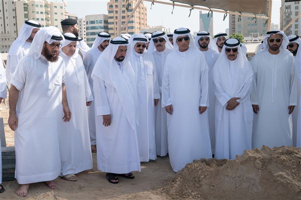 Sharjah Ruler performs funeral prayer on body of Khalid Al Qasimi