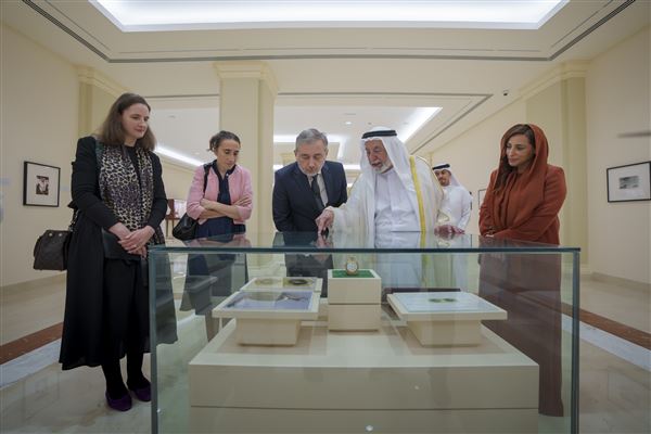 Sharjah Ruler meets with Pres. of the National Library of France