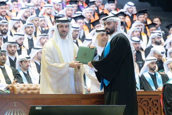 Sultan bin Ahmed attends UOS’s Fall 2024 Graduation Ceremony