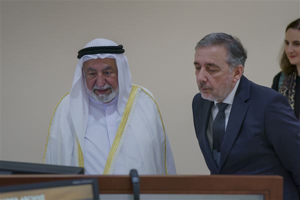 Sharjah Ruler meets with Pres. of the National Library of France