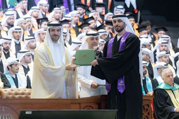 Sultan bin Ahmed attends UOS’s Fall 2024 Graduation Ceremony