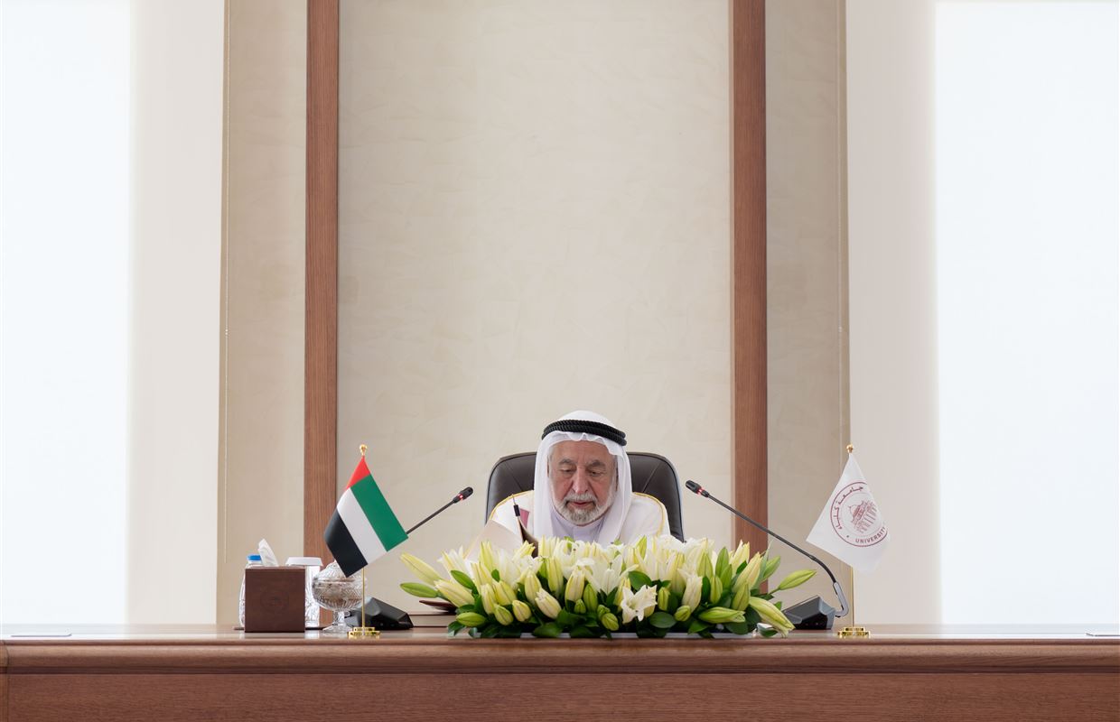 حاكم الشارقة يترأس اجتماع مجلس أمناء جامعة كلباء