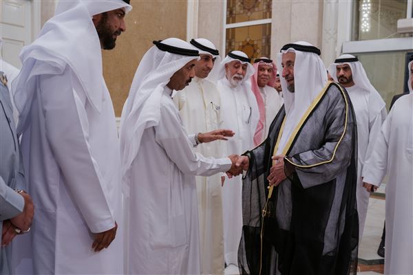 سلطان القاسمي يشهد ختام الدورة 32 من أيام الشارقة المسرحية ويُكرّم الفائزين