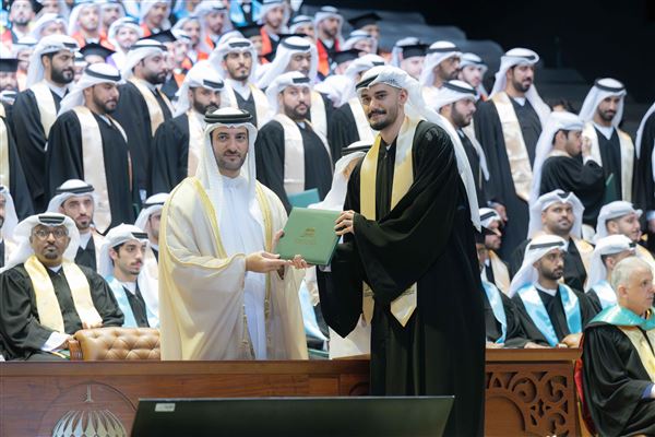 Sultan bin Ahmed attends UOS’s Fall 2024 Graduation Ceremony