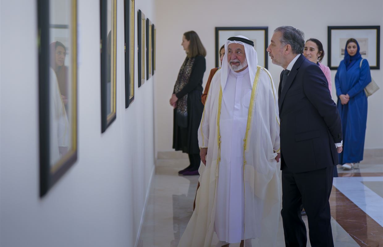 Sharjah Ruler meets with Pres. of the National Library of France