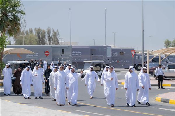 سلطان بن أحمد القاسمي يترأس اجتماع مجلس الشارقة للإعلام ويطلع على أحدث عربات البث الخارجي لهيئة الشارقة للإذاعة والتلفزيون