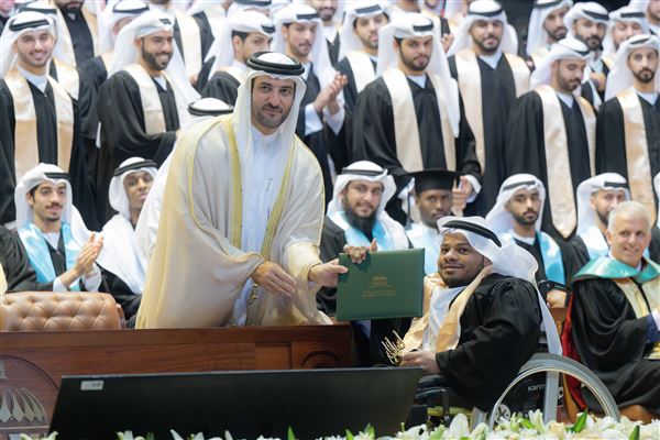 Sultan bin Ahmed attends UOS’s Fall 2024 Graduation Ceremony