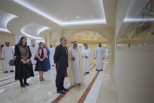 Sharjah Ruler meets with Pres. of the National Library of France