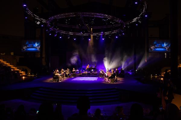 Sami Yusuf Recreates the Magic of His Universal Music in First Sharjah Concert