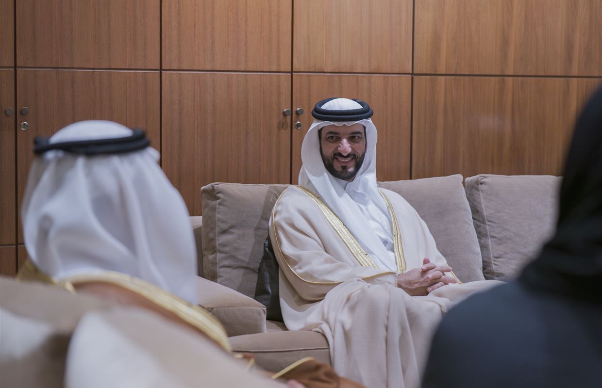 سلطان بن أحمد القاسمي يشهد افتتاح معرض 