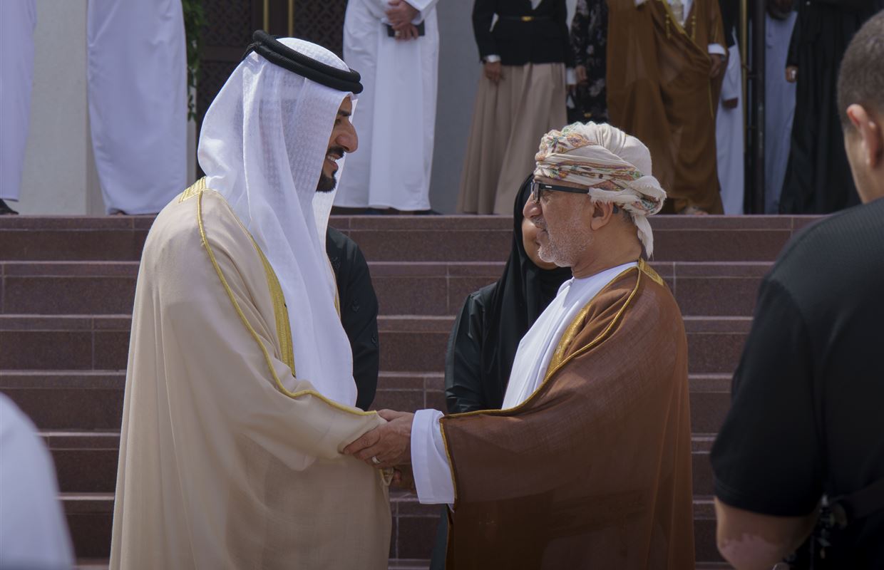 سلطان بن أحمد القاسمي يشهد افتتاح معرض 