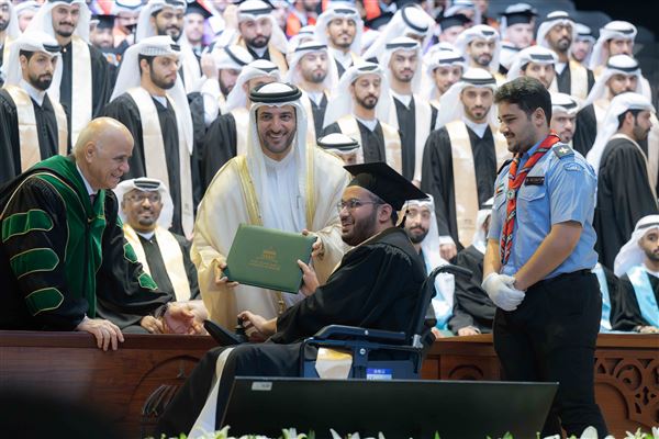 Sultan bin Ahmed attends UOS’s Fall 2024 Graduation Ceremony