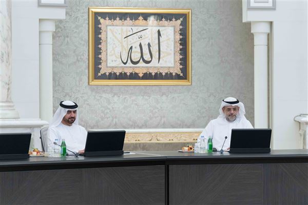 ولي عهد الشارقة يترأس اجتماع المجلس التنفيذي