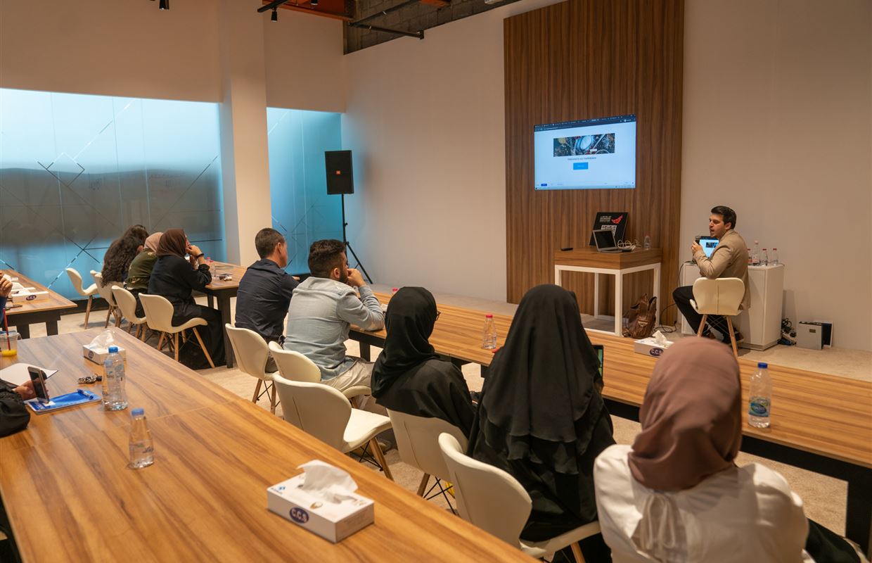 UAE Innovation Month in Sharjah: Fahim Al Qasimi Reviews Emirate’s Innovations